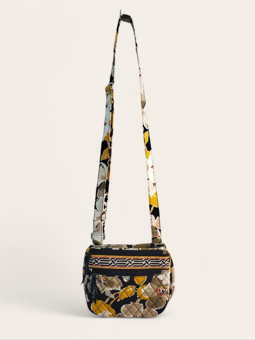Vera Bradley Little Flap Hipster in Dogwood